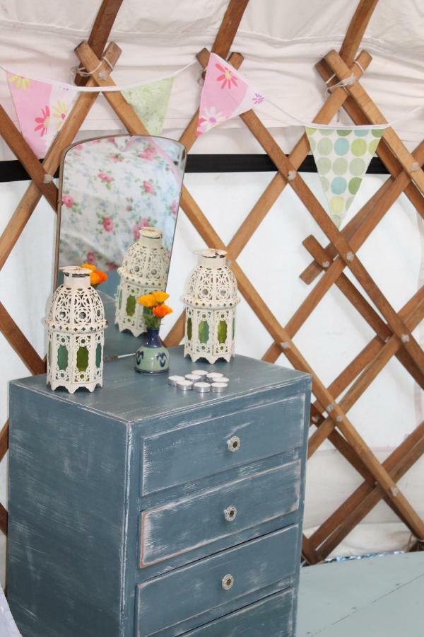 Mill Haven Place Glamping-Yurt 1 Talbenny Luaran gambar